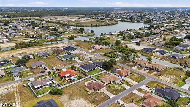 919 NE 18th TER, Cape Coral, FL 33909