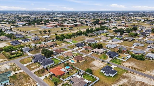 919 NE 18th TER, Cape Coral, FL 33909