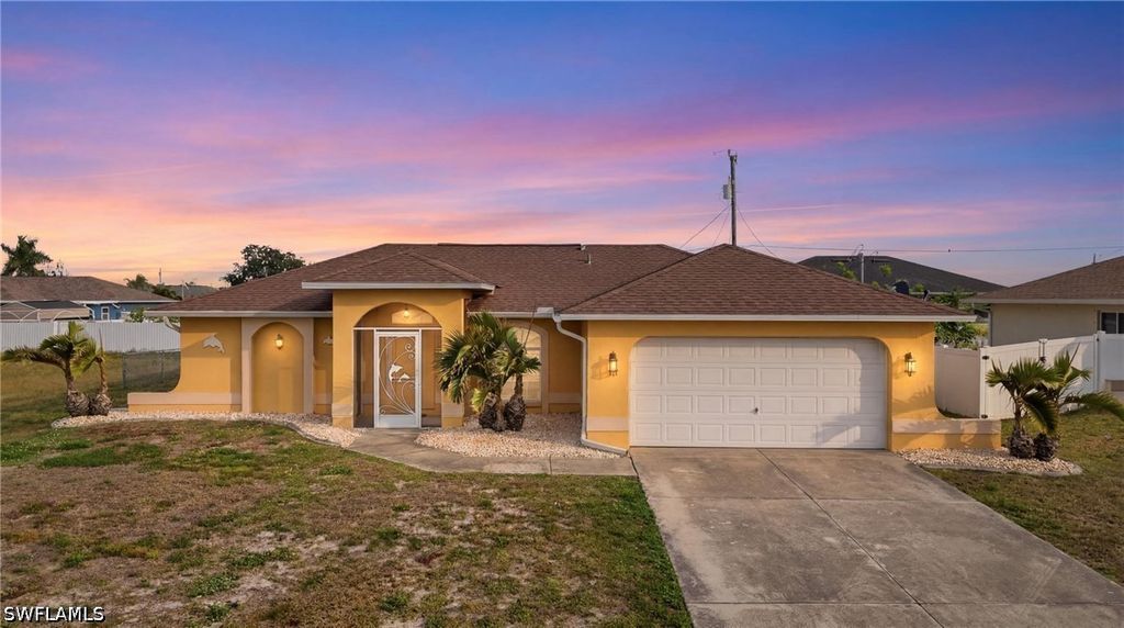 919 NE 18th TER, Cape Coral, FL 33909