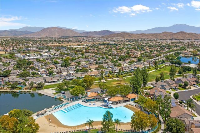 30248 Calle Belcanto, Menifee, CA 92584