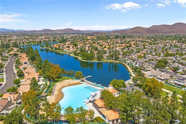 30248 Calle Belcanto, Menifee, CA 92584
