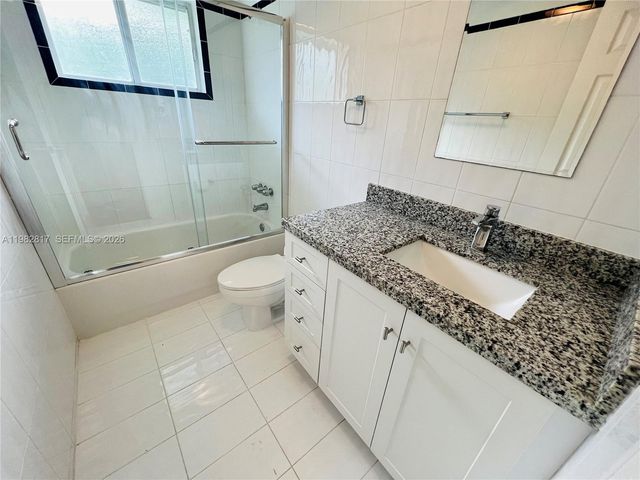 2033 Calais Dr 3, Miami Beach, FL 33141