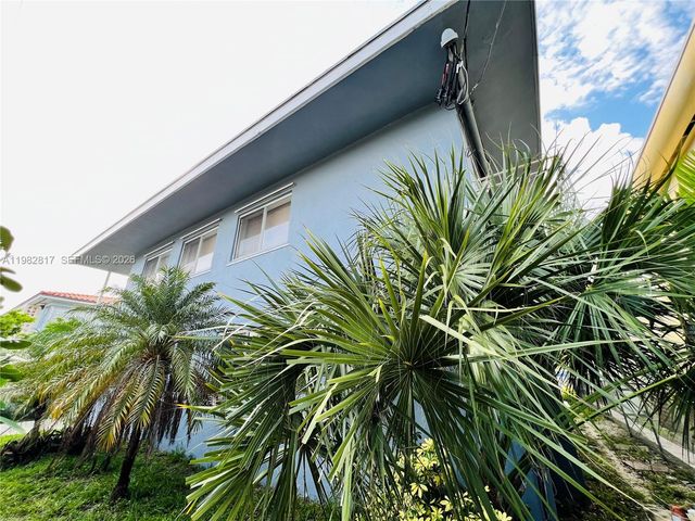 2033 Calais Dr 3, Miami Beach, FL 33141