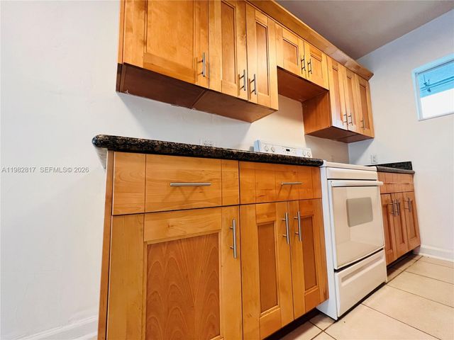 2033 Calais Dr 3, Miami Beach, FL 33141