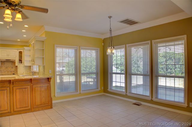 10305 E 90th Street North, Owasso, OK 74055