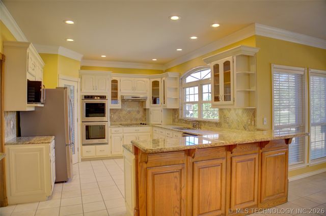 10305 E 90th Street North, Owasso, OK 74055