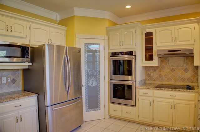 10305 E 90th Street North, Owasso, OK 74055