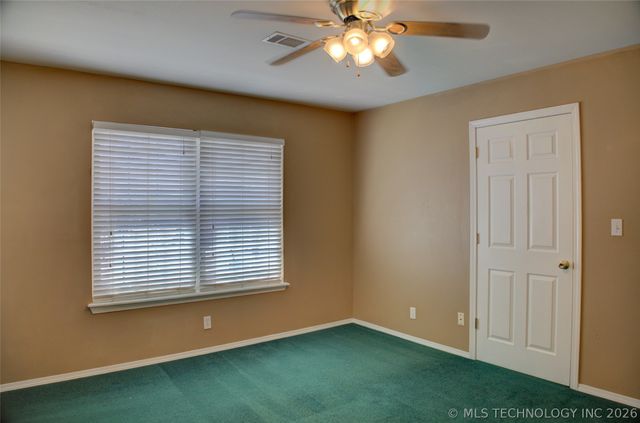 10305 E 90th Street North, Owasso, OK 74055