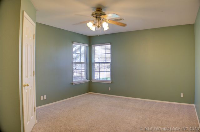 10305 E 90th Street North, Owasso, OK 74055