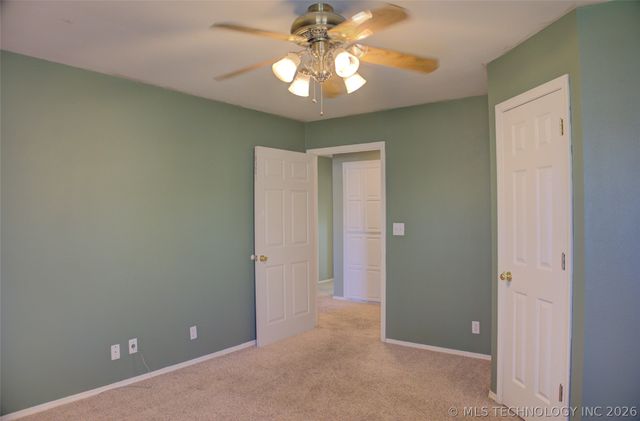 10305 E 90th Street North, Owasso, OK 74055