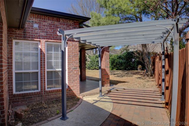 10305 E 90th Street North, Owasso, OK 74055