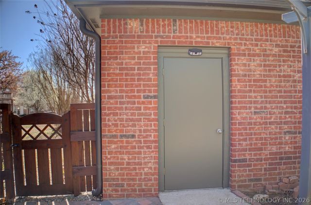 10305 E 90th Street North, Owasso, OK 74055