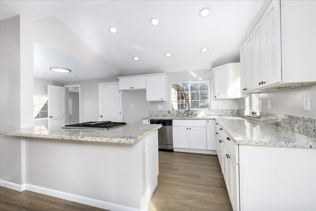 103 E Jackson St, Ione, CA 95640