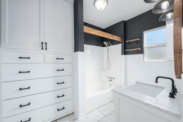 103 E Jackson St, Ione, CA 95640