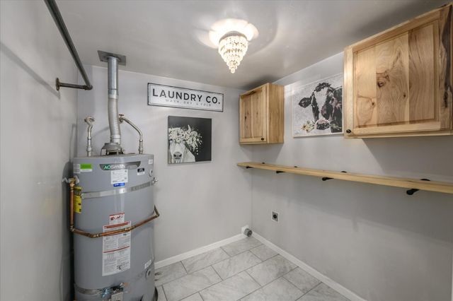 103 E Jackson St, Ione, CA 95640