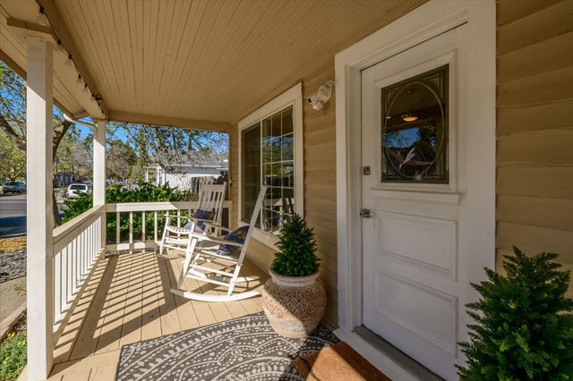 103 E Jackson St, Ione, CA 95640