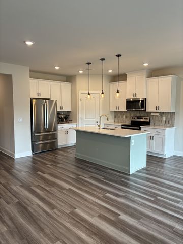 3731 Mathewson Way, Murfreesboro, TN 37128