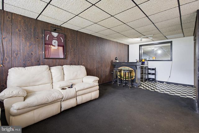 94 PETERSBURG RD, Lancaster, PA 17601