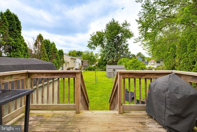 94 PETERSBURG RD, Lancaster, PA 17601