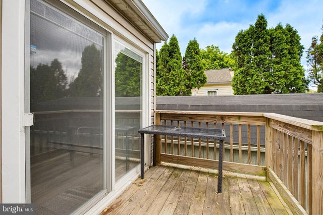 94 PETERSBURG RD, Lancaster, PA 17601