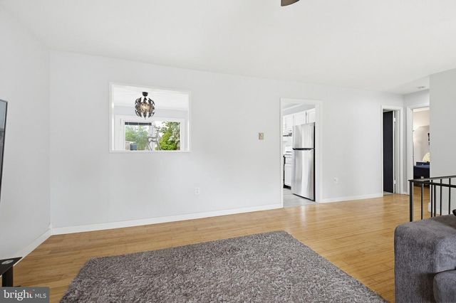 94 PETERSBURG RD, Lancaster, PA 17601