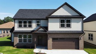 421 Ambiance Court, Spartanburg, SC 29301