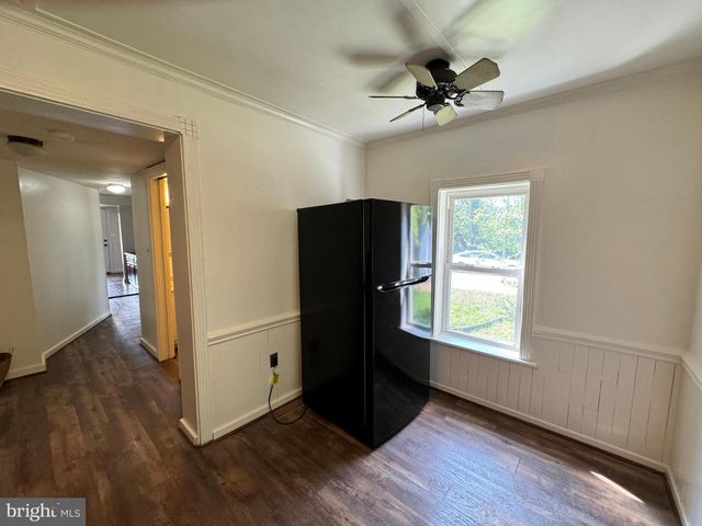 1005 MANNING DR, Fredericksburg, VA 22405