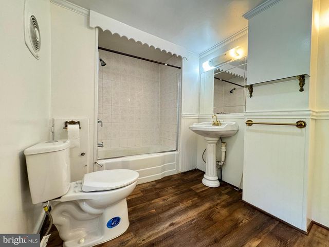1005 MANNING DR, Fredericksburg, VA 22405
