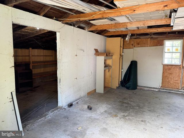 1005 MANNING DR, Fredericksburg, VA 22405