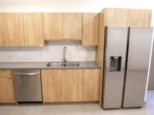 1317 E Iris Avenue 1, Mcallen, TX 78501