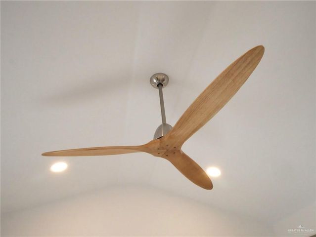 1317 E Iris Avenue 1, Mcallen, TX 78501