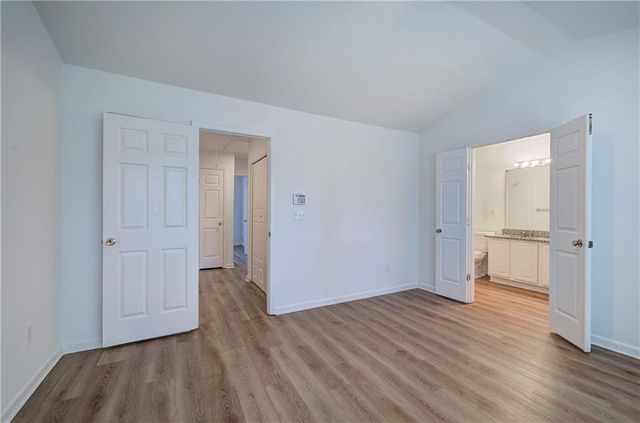 62 Highoak Drive NE 3, Marietta, GA 30066