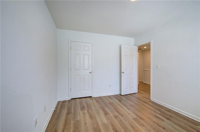 62 Highoak Drive NE 3, Marietta, GA 30066