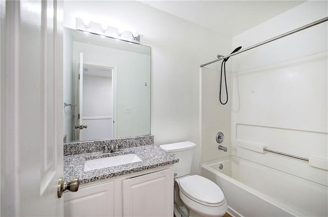62 Highoak Drive NE 3, Marietta, GA 30066