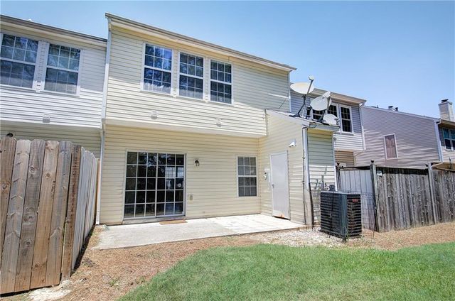 62 Highoak Drive NE 3, Marietta, GA 30066
