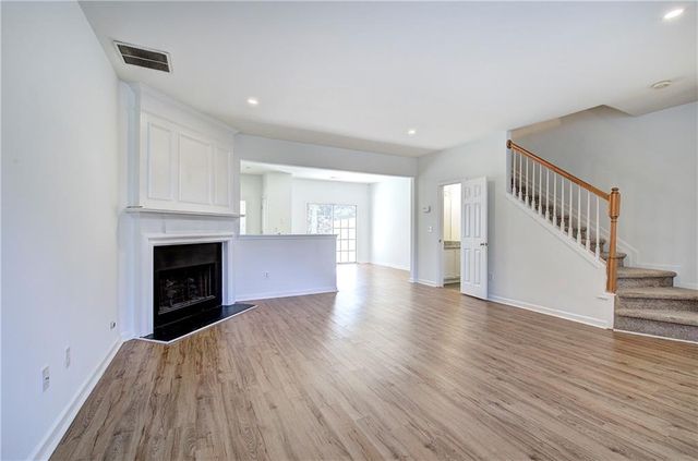 62 Highoak Drive NE 3, Marietta, GA 30066