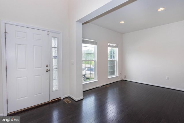 4100 PRESIDENTIAL HILL LOOP, Dumfries, VA 22025