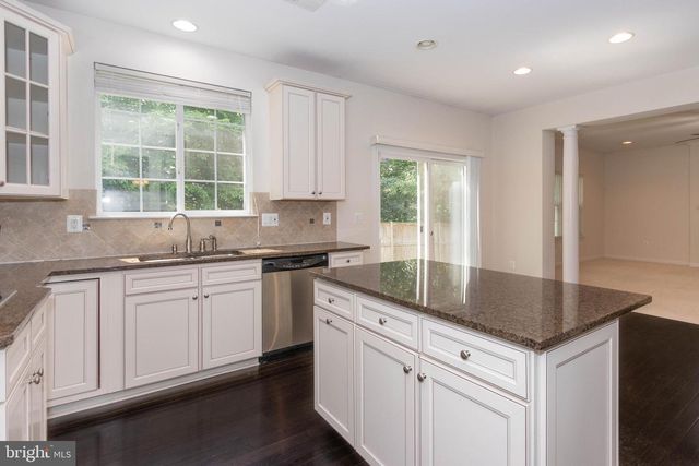 4100 PRESIDENTIAL HILL LOOP, Dumfries, VA 22025
