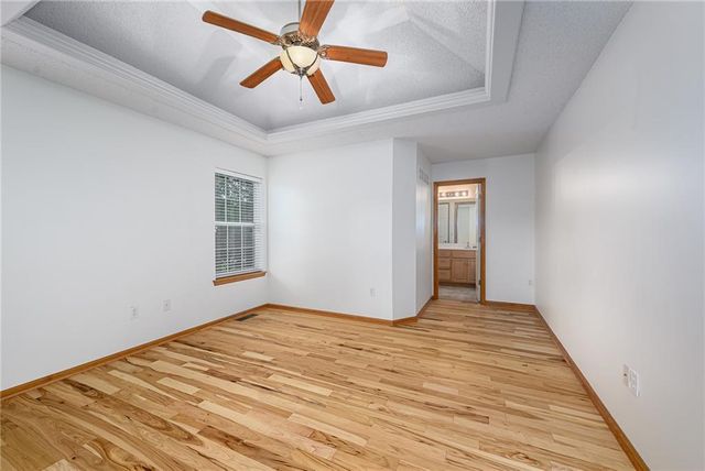 4038 N 107th Terrace, Kansas City, KS 66109