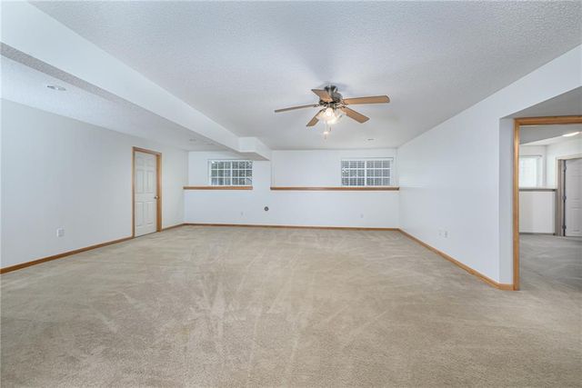 4038 N 107th Terrace, Kansas City, KS 66109