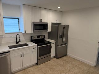 2335 NW 68th St 1 FRONT, Miami, FL 33147