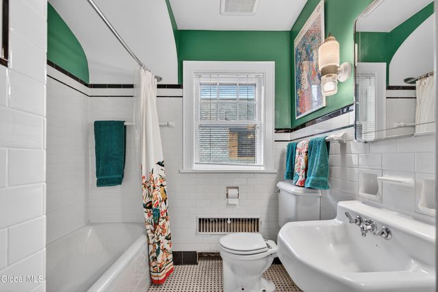 81 Brookline Avenue, Albany, NY 12203