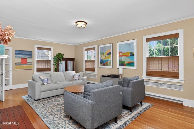 81 Brookline Avenue, Albany, NY 12203