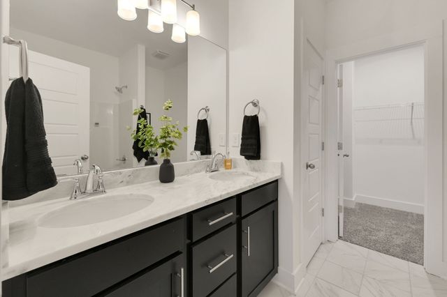 447 West Adams Ave, Lebanon, TN 37087