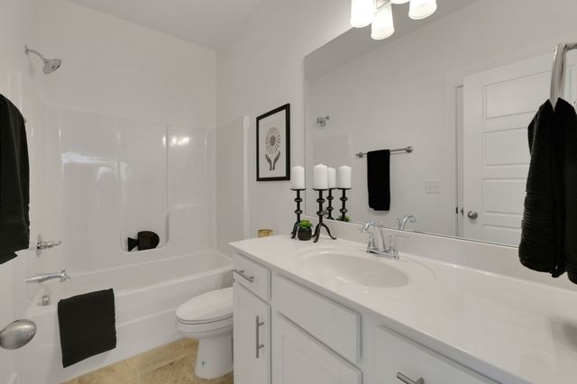 447 West Adams Ave, Lebanon, TN 37087