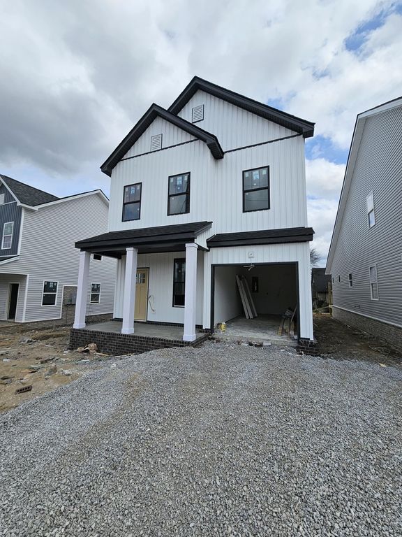 447 West Adams Ave, Lebanon, TN 37087