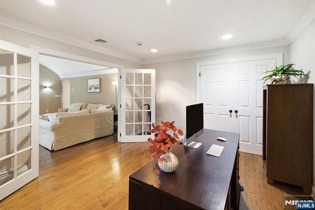 23 Trinity Place, Hillsdale, NJ 07642