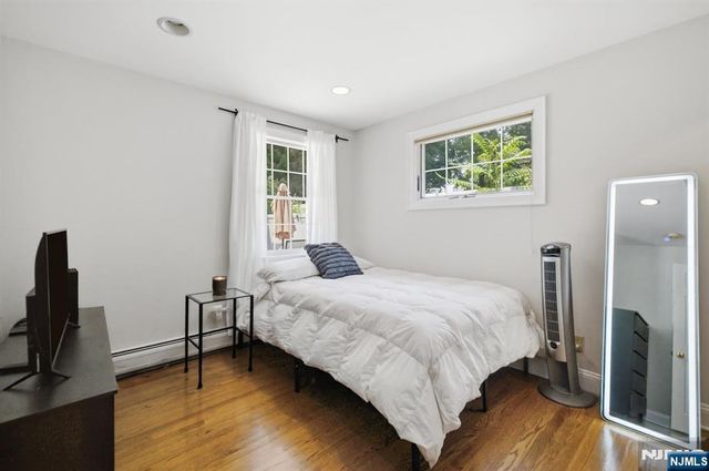 23 Trinity Place, Hillsdale, NJ 07642