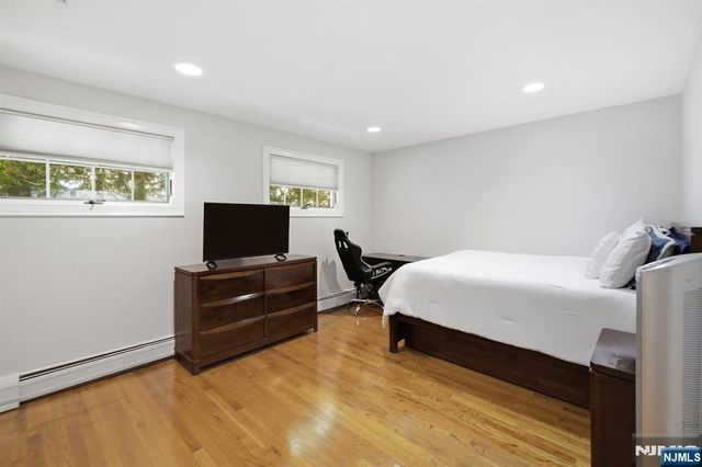 23 Trinity Place, Hillsdale, NJ 07642