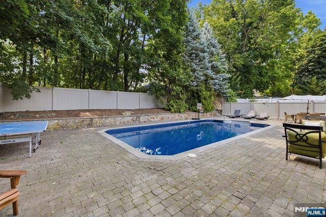 23 Trinity Place, Hillsdale, NJ 07642